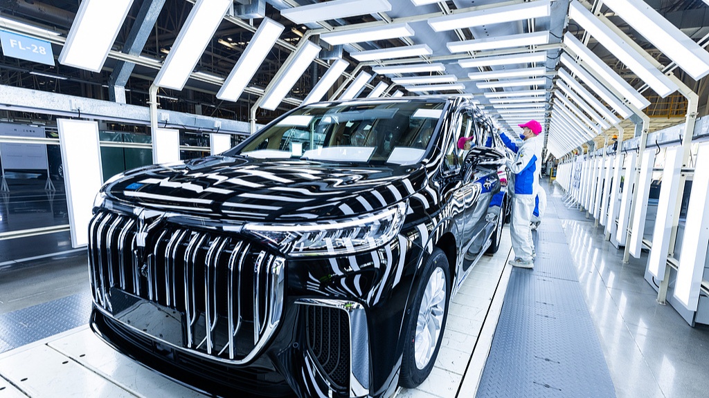 汽车业提质逐新拓增量