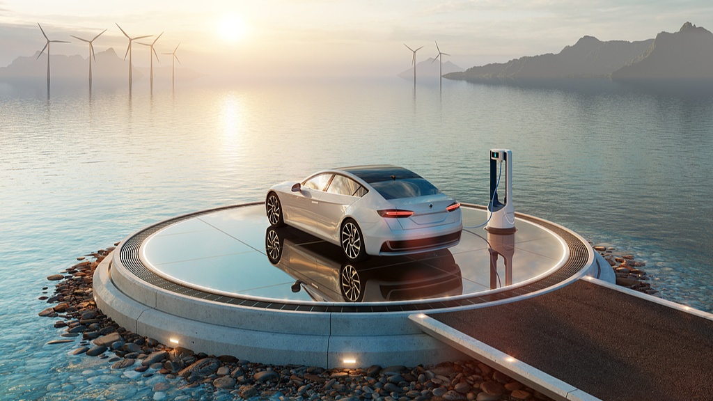 为新能源汽车发展添动能