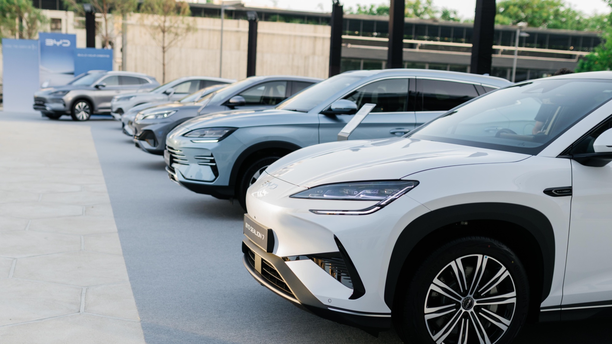 比亚迪王传福电动化上半场还有遗憾